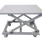 Horus Folding Table